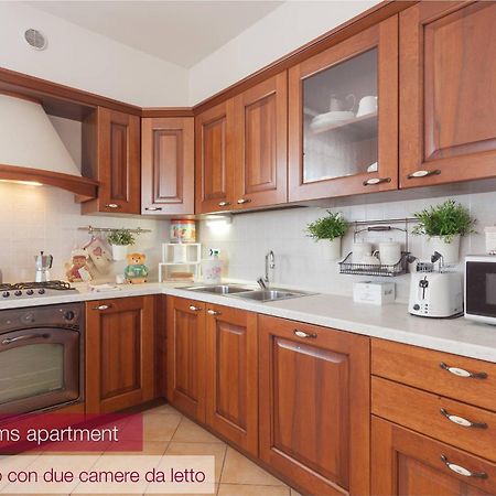 Nina Guest House Longare Habitación foto