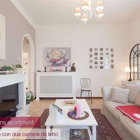 Nina Guest House Longare Habitación foto