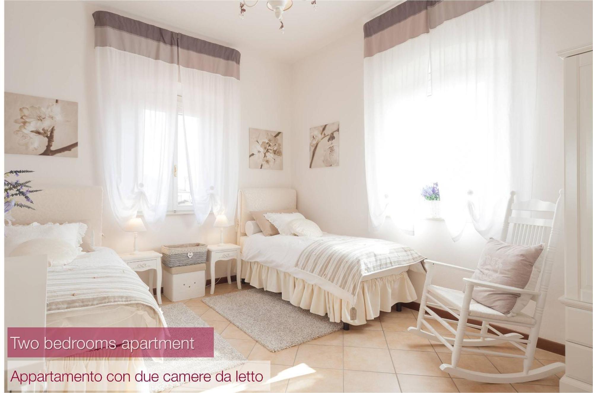 Nina Guest House Longare Habitación foto