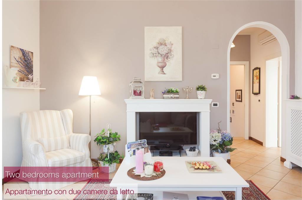Nina Guest House Longare Habitación foto